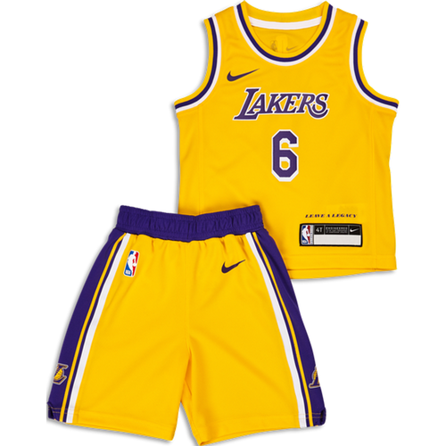 Nba L.james Lakers 2 Pc - Maternelle Gift Sets - Nike - Modalova