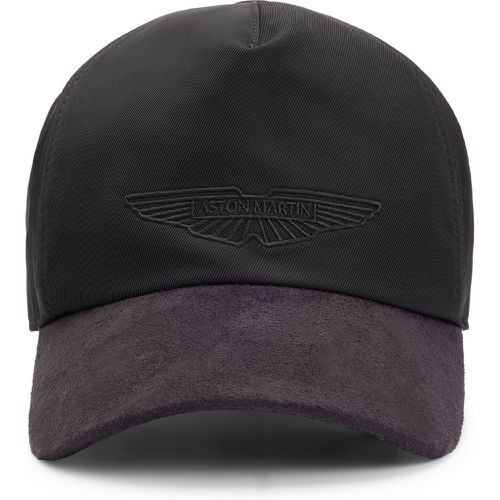 Casquette  x Aston Martin avec visière en similicuir suédé - Boss - Modalova