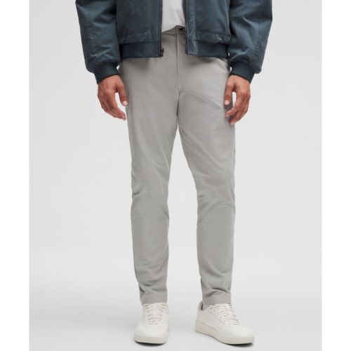 “ Pantalon ABC 5 poches coupe slim Utilitechs â€“ 81 cm â€“ Gris â€“ Taille 40 - lululemon - Modalova