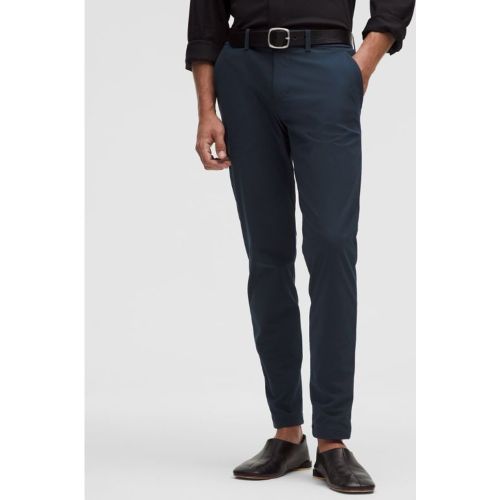 “ Pantalon chino ABC coupe slim Warpstremes â€“ 94 cm â€“ Bleu â€“ Taille 32 - lululemon - Modalova