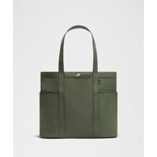 “ Tote bag Daily Ã  poches multiples 20L â€“ Vert - lululemon - Modalova
