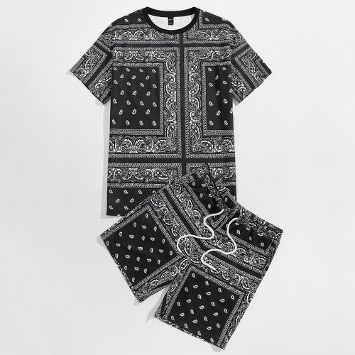 T-shirt à imprimé foulard & Short à cordon - SHEIN - Modalova