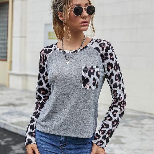 T-shirt à léopard à manches raglan à poche - SHEIN - Modalova