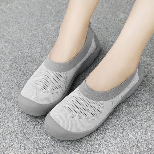 Chaussures minimaliste ajourées glissantes - SHEIN - Modalova
