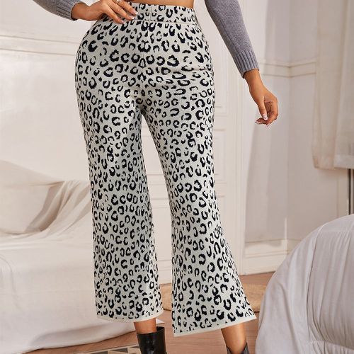 Pantalon à motif léopard évasé en tricot - SHEIN - Modalova