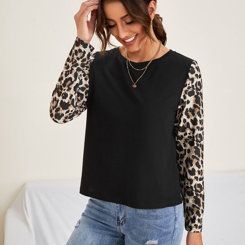 T-shirt à motif léopard à blocs de couleurs - SHEIN - Modalova