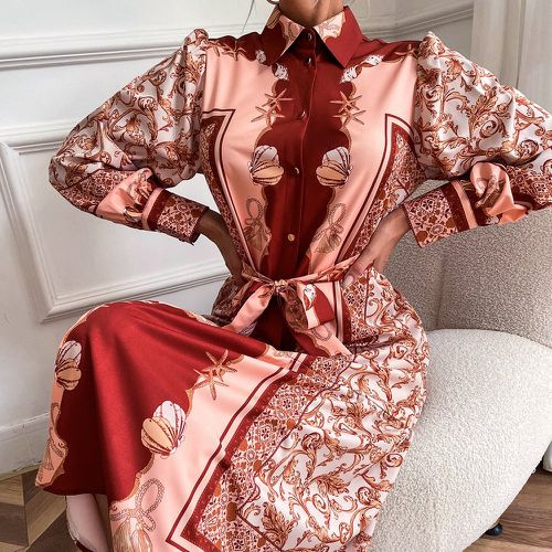 Robe chemise à imprimé baroque à volants ceinturée - SHEIN - Modalova
