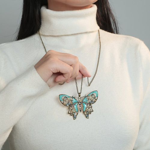 Collier à strass à pendentif papillon - SHEIN - Modalova