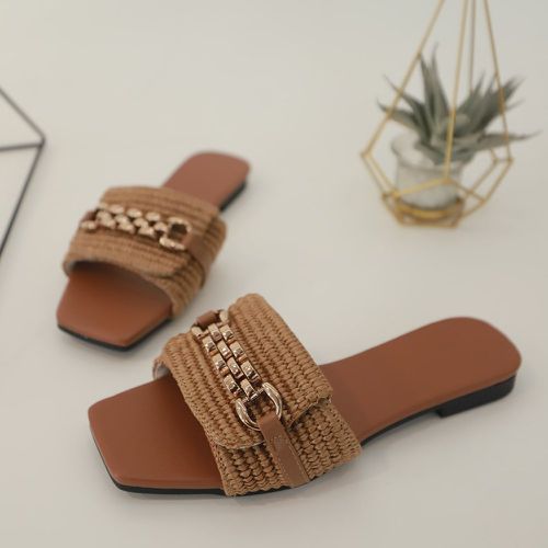 Sandales plates à chaîne à détail en tricot - SHEIN - Modalova