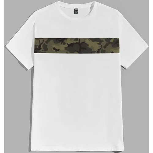 T-shirt à imprimé camouflage - SHEIN - Modalova