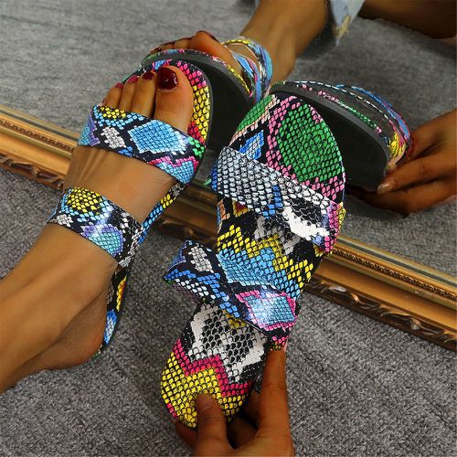 Sandales plates à imprimé python - SHEIN - Modalova