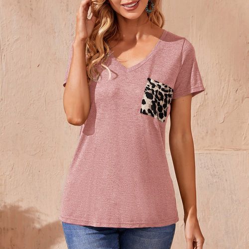 T-shirt avec poche à léopard - SHEIN - Modalova