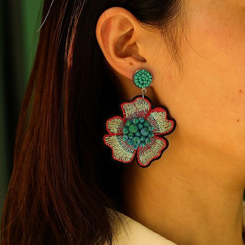Pendants d'oreilles de couleur aléatoire brodé fleur - SHEIN - Modalova