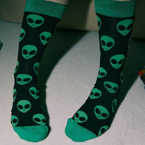 Chaussettes à imprimé alien - SHEIN - Modalova