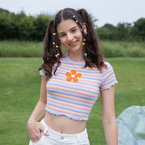 T-shirt à rayures fleur à applique à ourlet ondulé - SHEIN - Modalova