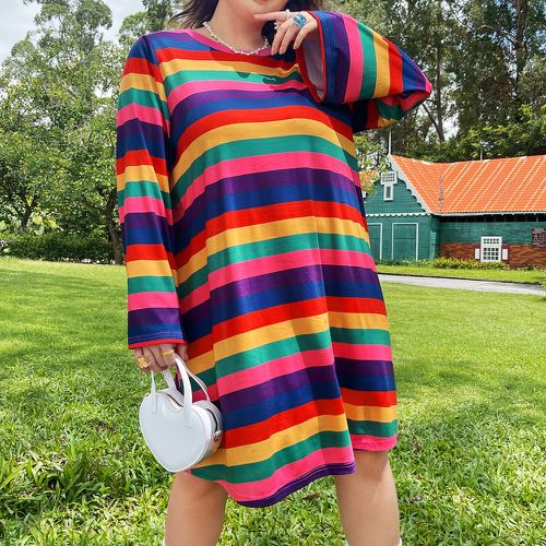 Robe t-shirt à rayures arc-en-ciel - SHEIN - Modalova