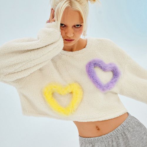 Sweat-shirt en tissu duveteux avec motif cœur à ourlet duveteux court - SHEIN - Modalova