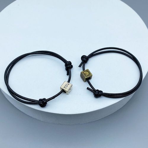 Pièces Bracelet à lettres à perles - SHEIN - Modalova