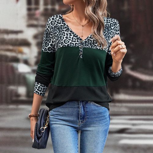 T-shirt léopard à blocs de couleurs à bouton - SHEIN - Modalova