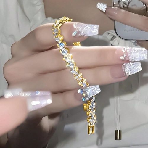 Pièce Bracelet incrusté de strass en forme de cœur brillant de luxe haut de gamme, convenant au port quotidien, aux festivals et aux fêtes des s. - SHEIN - Modalova
