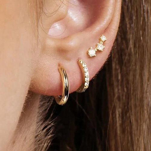 Pièces Boucles d'oreilles métalliques géométriques simples avec pierres en zircone cubiques, idéales pour les vacances, les sorties, les cadeaux - SHEIN - Modalova
