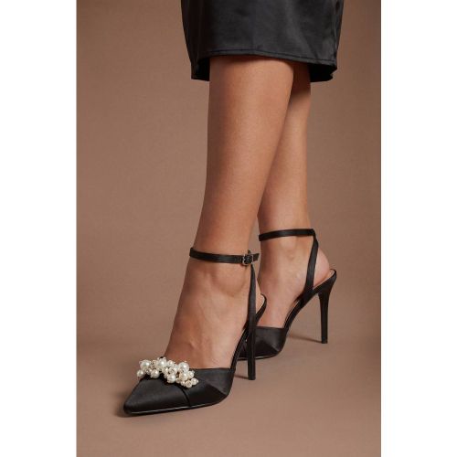 Escarpins Hollie À Bride Arrière En Satin Avec Détails De Perles, Talon Aiguille Haut Et Chaussette De Confort Intégrée | Taille 41 - Coast - Modalova