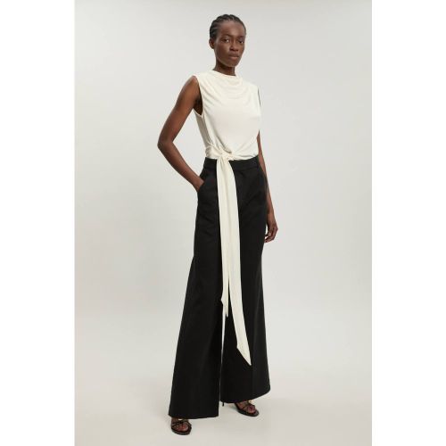 Haut Asymétrique Drapé En Crêpe De Viscose Avec Détail De Lien À Nouer | Taille Medium - KarenMillen - Modalova