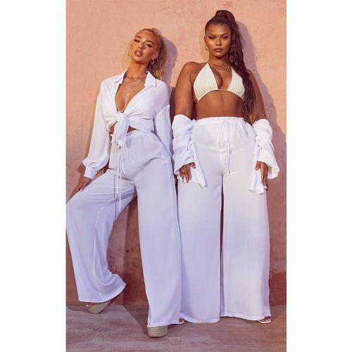 White Pantalon De Plage Noué À La Taille Plus Basic | Taille 56 - PrettyLittleThing - Modalova