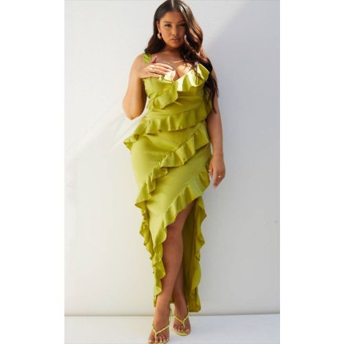Olive Robe Longue Satinée À Volants Superposés Grande Taille | Taille 58 - PrettyLittleThing - Modalova