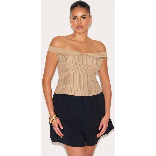 Brown Haut Long Bardot Rayé Grande Taille Effet Peau De Pêche | Taille 44 - PrettyLittleThing - Modalova