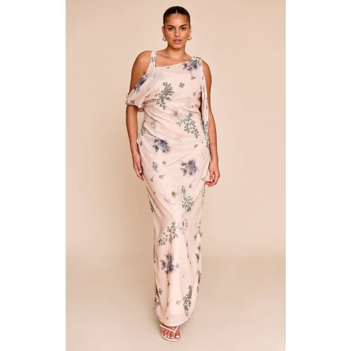 Sand Robe Maxi Drapée En Mousseline Imprimée Abstraite Grande Taille | Taille 44 - PrettyLittleThing - Modalova