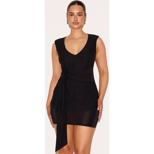 Black Top Long Ajusté Ceinturé À Décolleté Plongeant En Tissu Extensible Shape | Taille 36 - PrettyLittleThing - Modalova