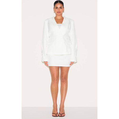 Cream Jupe Mini Bouclée Grande Taille Coordonnée | Taille 46 - PrettyLittleThing - Modalova