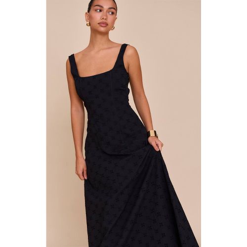 Black Robe Midaxi Corset En Broderie Anglaise | Taille 42 - PrettyLittleThing - Modalova
