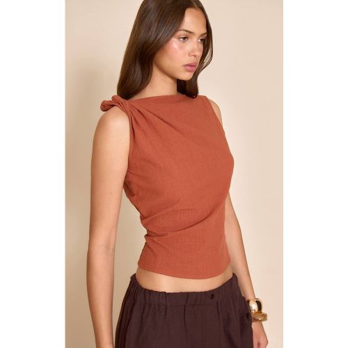 Rust Top Sans Manches Boxy Avec Détail Torsadé | Taille 34 - PrettyLittleThing - Modalova