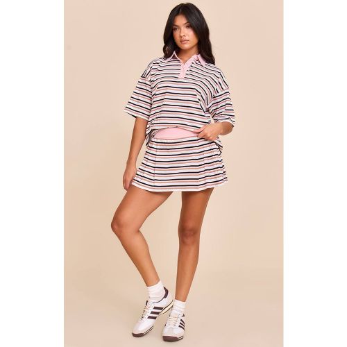 Pink Jupe-short De Tennis Mini Plissée À Rayures Coordonnée | Taille 32 - PrettyLittleThing - Modalova
