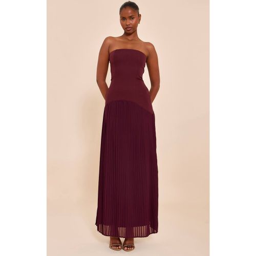 Plum Robe Maxi Bandeau En Tissu Tissé Avec Détail D'ourlet Plissé | Taille 42 - PrettyLittleThing - Modalova