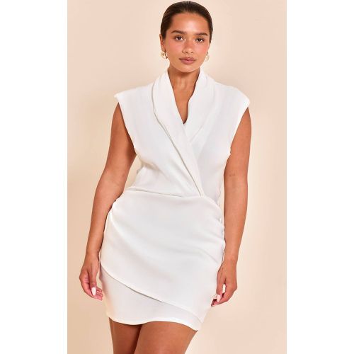 Cream Robe Mini Moulante Extensible Tissée À Décolleté Plongeant Et Devant Cache-Cœur Shape | Taille 36 - PrettyLittleThing - Modalova