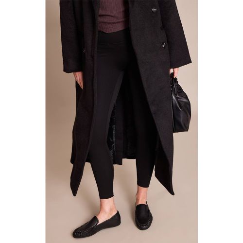 Black Mocassin Bateau En Synthétiquecuir Avec Détail Froncé | Taille 38 - PrettyLittleThing - Modalova