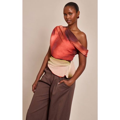 Multi Haut Long Drapé Asymétrique En Mousseline | Taille 32 - PrettyLittleThing - Modalova