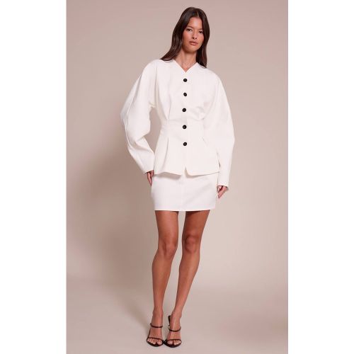 Cream Jupe Micro Mini Ajustée Tissée | Taille 42 - PrettyLittleThing - Modalova