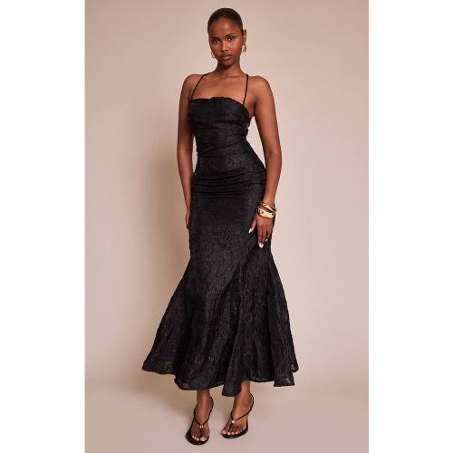 Black Robe Longue Texturée À Dos Lacé | Taille 42 - PrettyLittleThing - Modalova