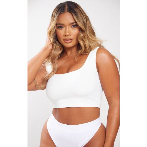 White Crop Top Échancré Sculpté Shape | Taille Medium - PrettyLittleThing - Modalova