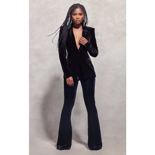 Black Blazer Ajusté En Velours | Taille 32 - PrettyLittleThing - Modalova