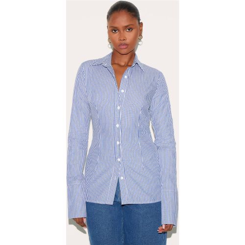 Blue Chemise Cintrée Tissée À Fines Rayures | Taille 36 - PrettyLittleThing - Modalova