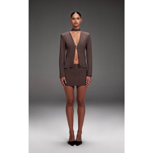 Dark Grey Ensemble Jupe Courte À Fines Rayures | Taille 44 - PrettyLittleThing - Modalova