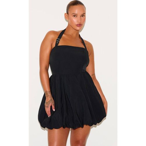 Black Robe Mini Bouffante À Col Licou Avec Détails De Boucles Grande Taille | Taille 56 - PrettyLittleThing - Modalova