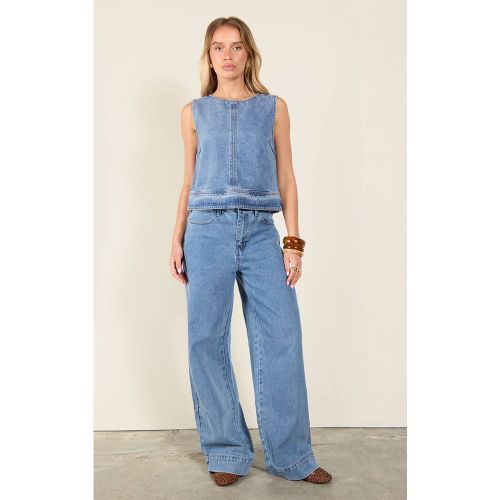 Mid Blue Wash Jean Large À Détails De Coutures | Taille 42 - PrettyLittleThing - Modalova