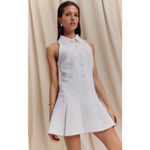 White Robe Patineuse Plissée En Bouclé | Taille 40 - PrettyLittleThing - Modalova