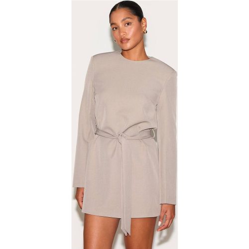 Grey Robe Droite À Manches Longues Avec Ceinture Ajustée | Taille 32 - PrettyLittleThing - Modalova